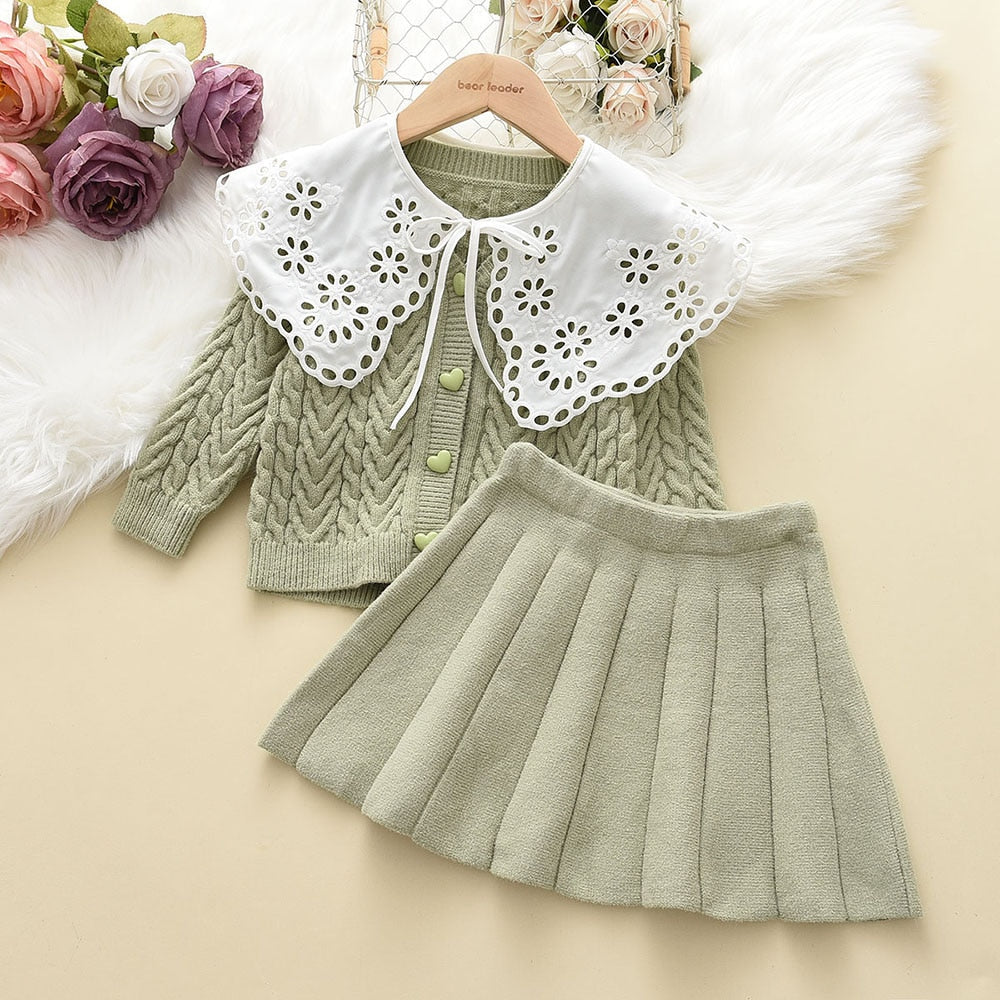 Girl's Warm Autumn Clothes Set with Skirt