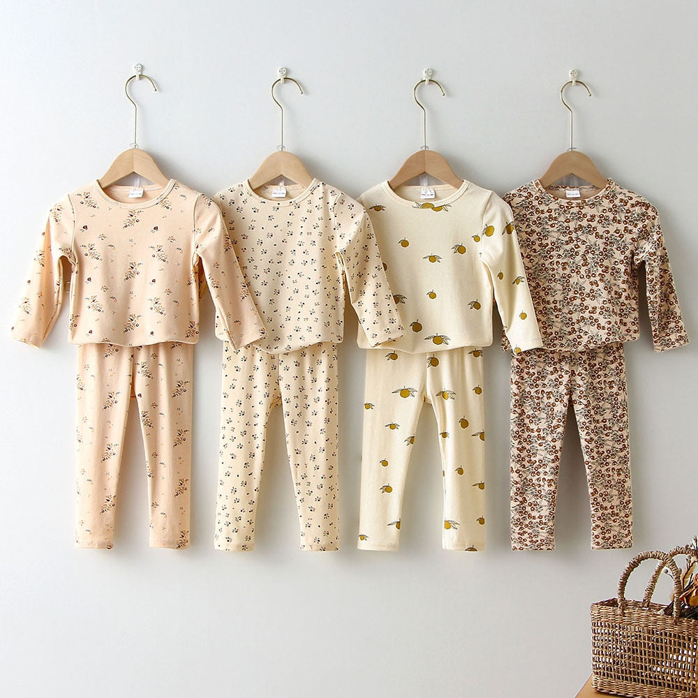Girl's Patterned Pajama Set