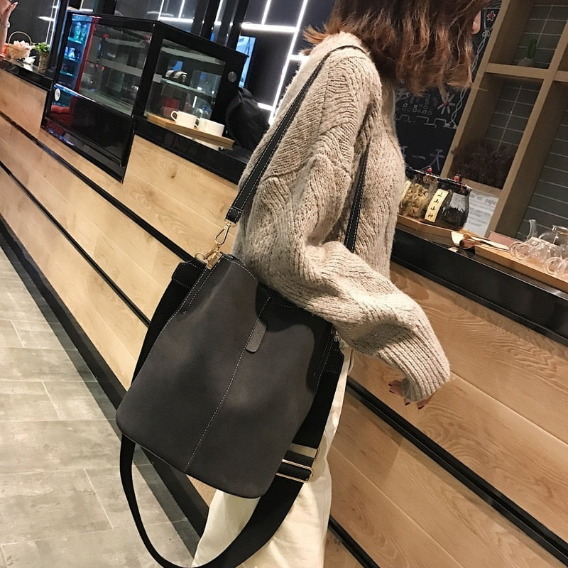 Women's Bucket Shoulder Bag