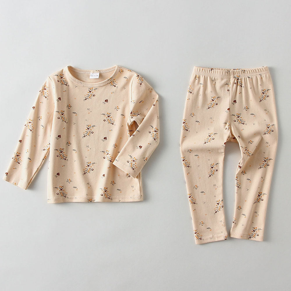 Girl's Patterned Pajama Set