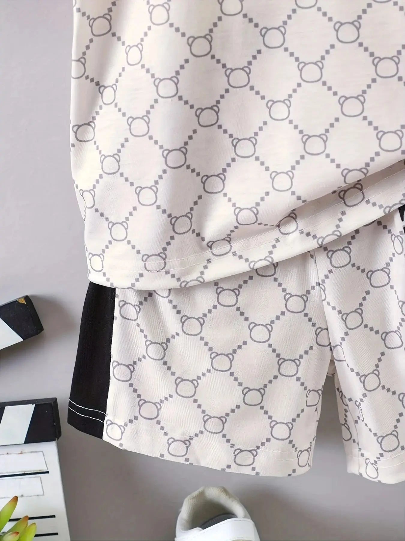 2025 Summer new children's suit Summer top and shorts 2-piece sportwear Cool boy pullover T-shirt Comfortable soft breathable li