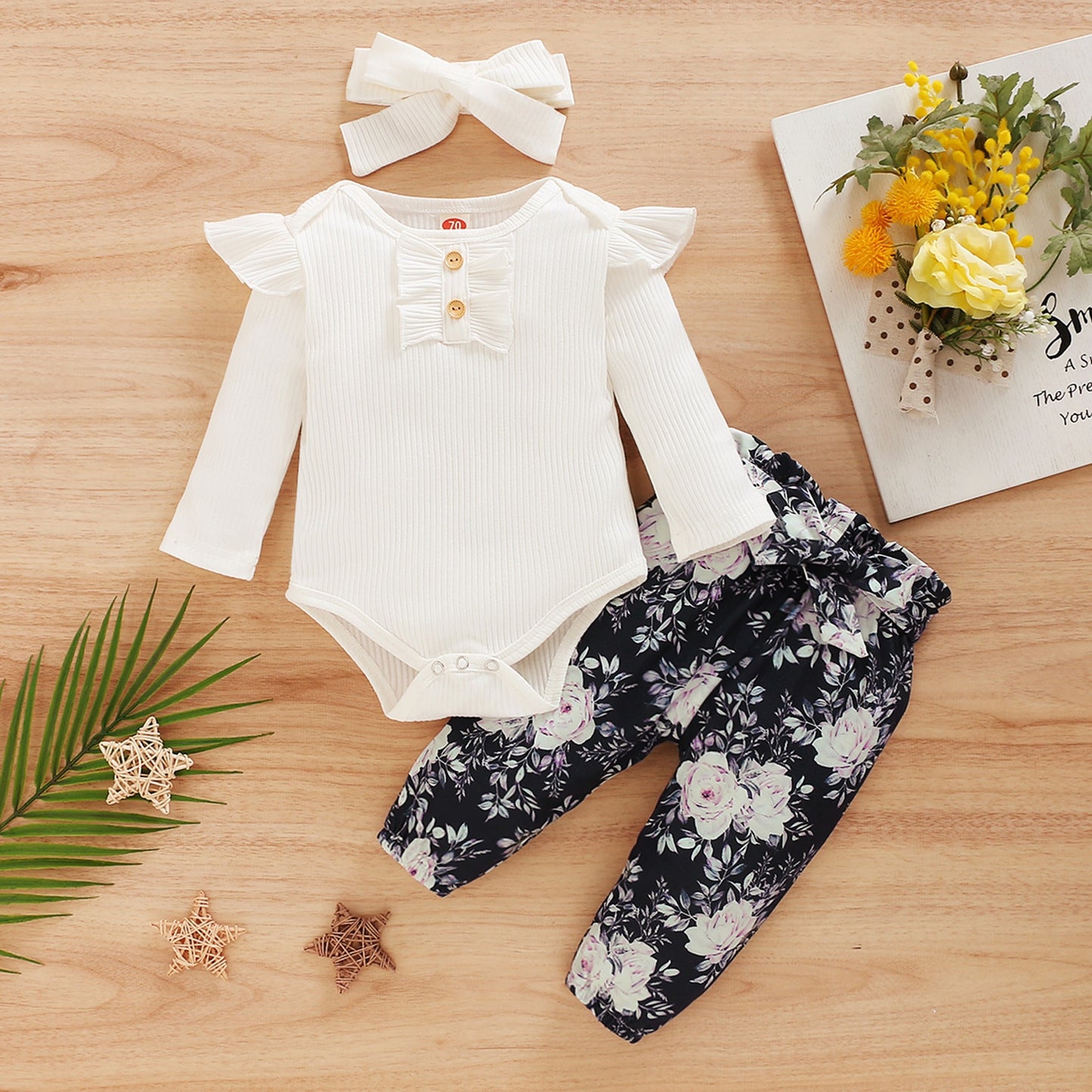 Comfortable Clothing Set for Babies