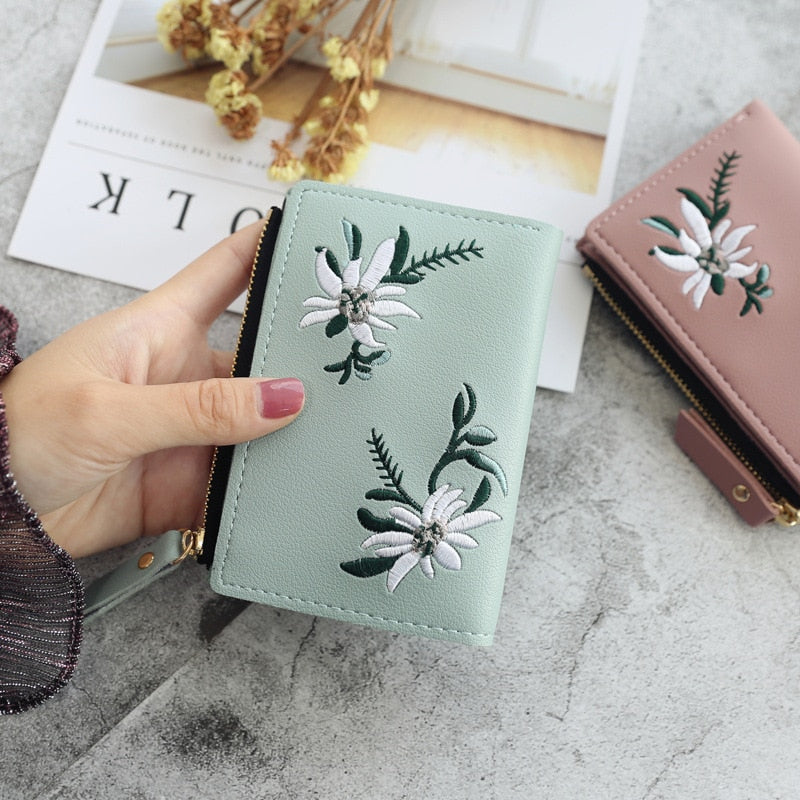 Women's  Flower Embroidery Short Wallet